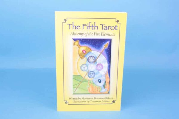 20161075 – Fifth tarot boek