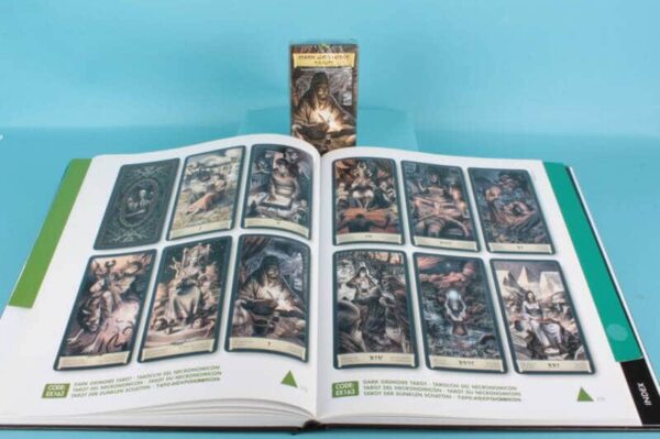 20203755 – Dark Grimoire tarot