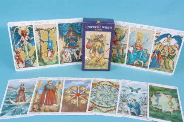 20213791 – Universal Wirth tarot